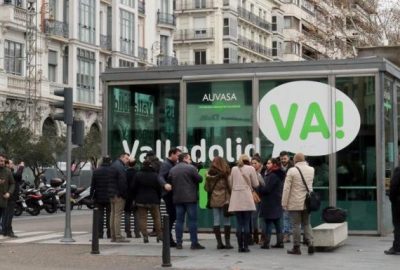 spain 400x270 - Czy autobus jest on-line?