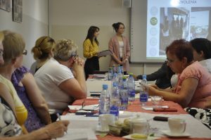 61782243 2545312172167616 5005676214736650240 o 300x199 - Kolejne warsztaty dla Seniorów w ramach „Czas na Seniora w Metropolii Poznań i Aglomeracji Kalisko-Ostrowskiej”