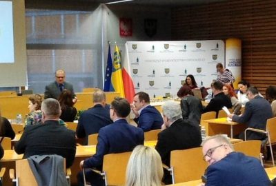 83498167 179732066454242 6811498001773625344 n 400x270 - Na międzyinstytucjonalnym posiedzeniu w Opolu rozmawiamy o Funduszach Europejskich