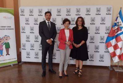 img 8502 400x270 - "Bezpieczny i zdrowy Senior" - Stowarzyszenie otrzymało promesę na nowy projekt!