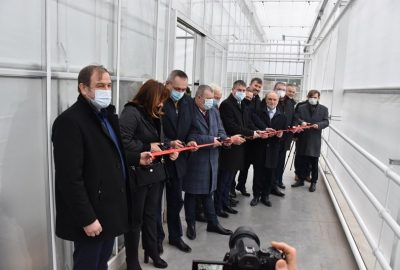 271893461 4860625634005594 2973980730289590297 n 400x270 - Oficjalne otwarcie szklarni przy Zespole Szkół im. St. Mikołajczyka w Opatówku.