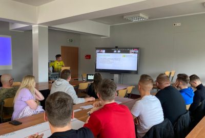 warsztaty ak 0 400x270 - Warsztaty w zakresie "Planu Zrównoważonej Mobilności Miejskiej" ze studentami Akademii Kaliskiej